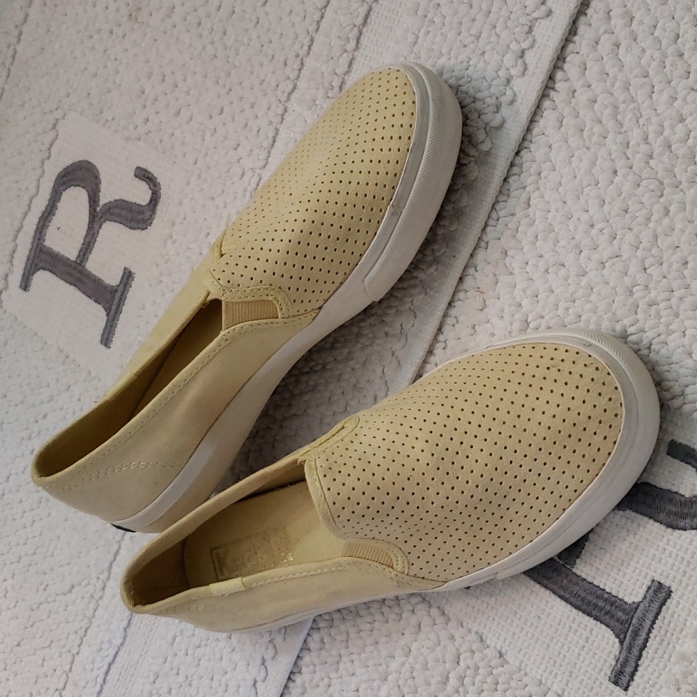 KEDS SLIP-ON SNEAKERS